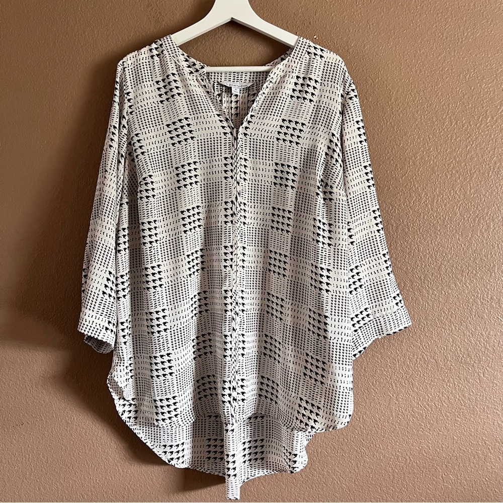 41 Hawthorn Houndstooth Pattern Split Neck Long S… - image 2